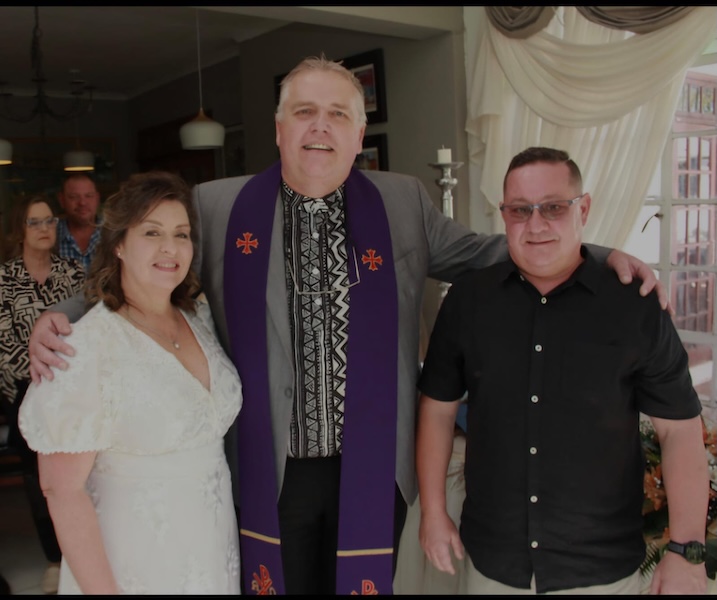 Wedding ceremony by Dr. Gerrit Rademeyer in Roedtan