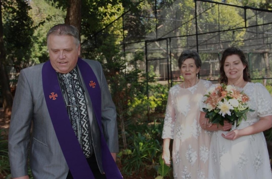 Wedding ceremony by Dr. Gerrit Rademeyer in Roedtan