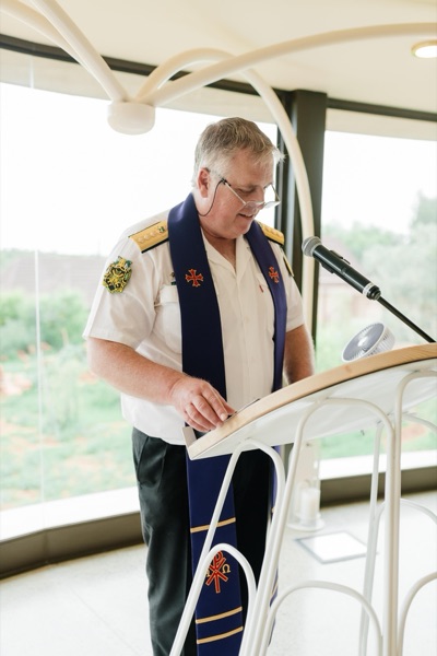 Wedding ceremony by Dr. Gerrit Rademeyer in Roedtan
