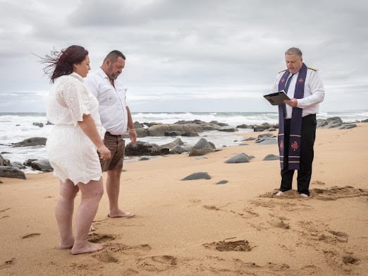 Wedding ceremony by Dr. Gerrit Rademeyer in Roedtan